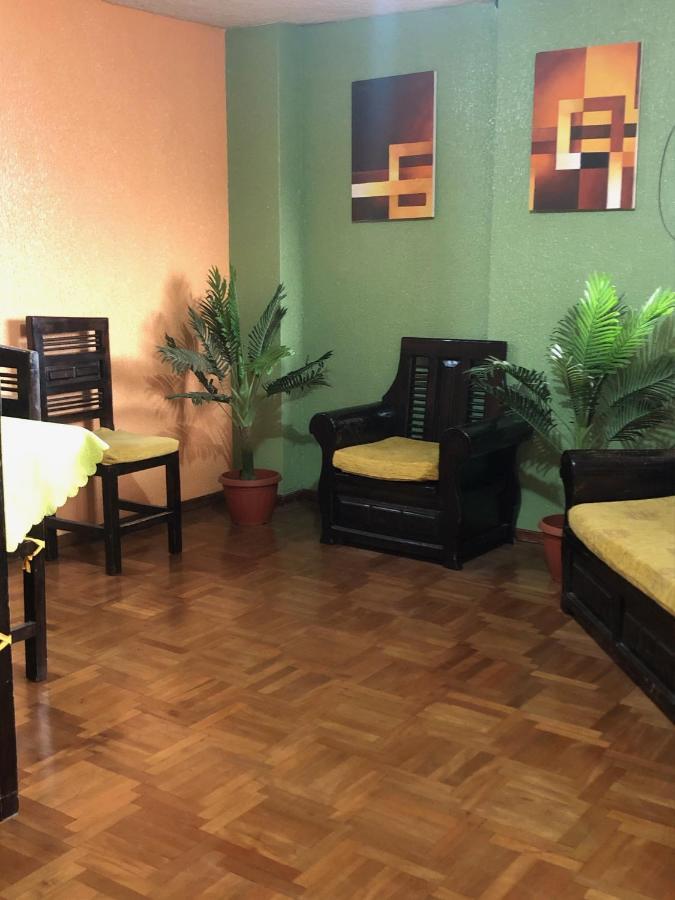 La Estacion Hostal Quito Luaran gambar